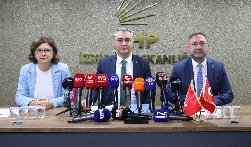 Müslüm Sarı: CHP'den istifa edip AKP safına katılmalarının hiçbir izahı yok
