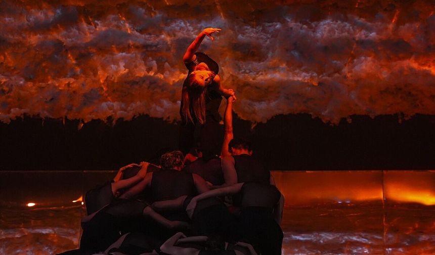 Mozart'ın "Requiem"i İzmir'de modern dansla yeniden sahnelenecek