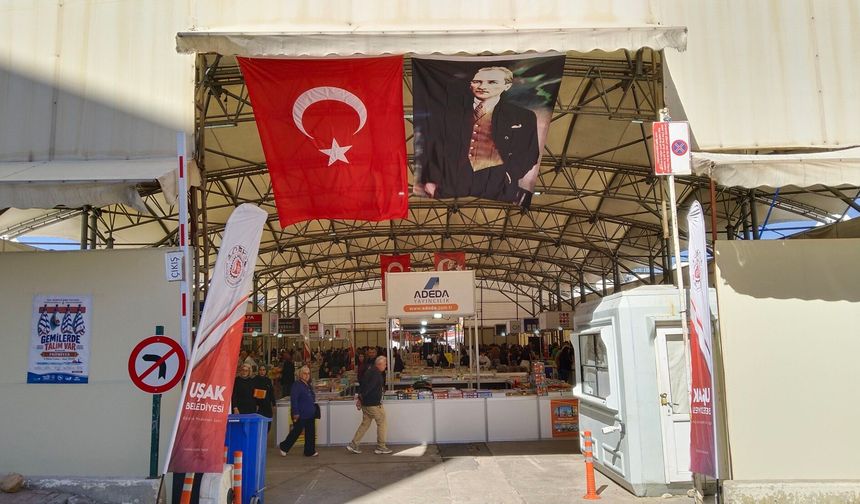Uşak Sigorta Pazarı'nda yapılan 2'inci Kitap Fuarı sona erdi