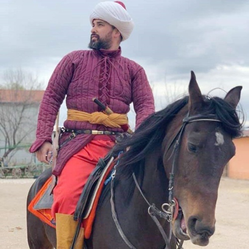 Okçuluk Kültürünü ve Talim Ahlakını Birebir Yaşatmaya Çalışıyorlar