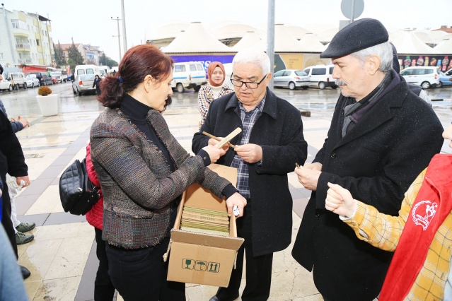 Atıklar Fidana Dönüşüyor