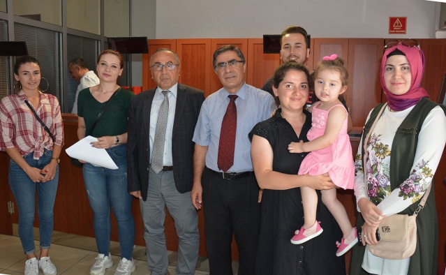 Vali Yardımcısı Sait Topoğlu Anadolu Üniversitesi YKS  Tercih Danışmanlık Ofisini Ziyaret Etti