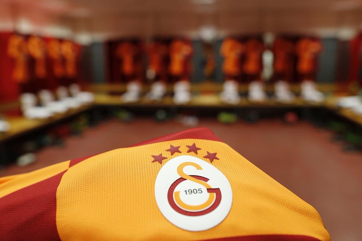Uşak'taki Galatasaraylılar'ın seçimi çeşitli sebeplerden dolayı ileri bir tarihe ertelendi