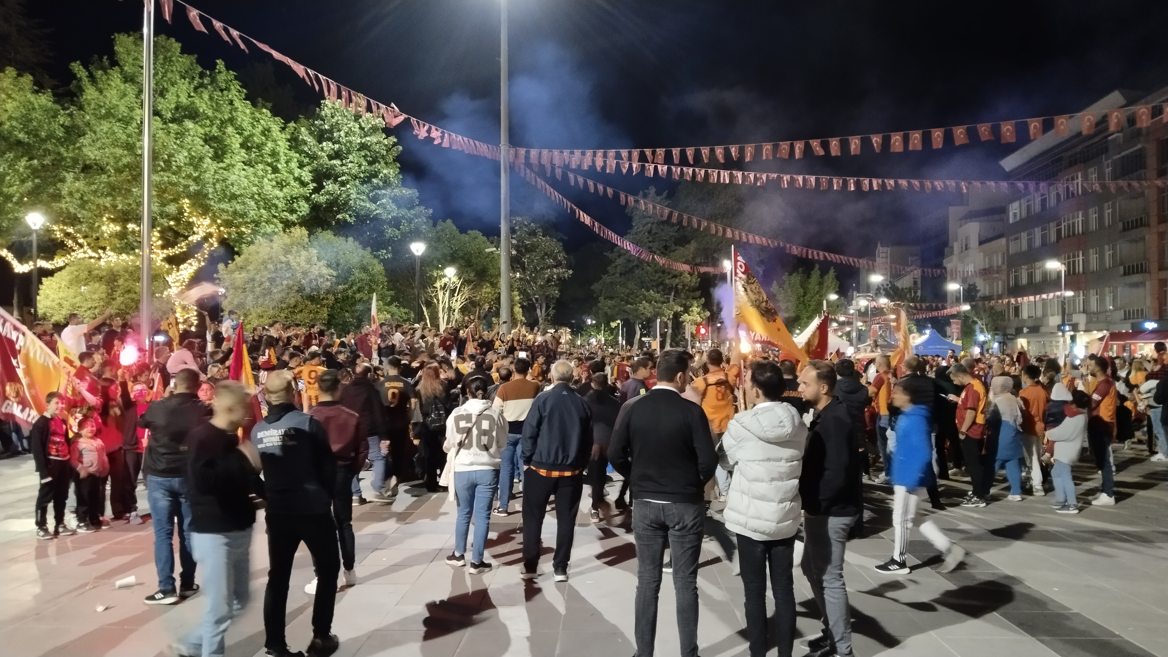 Galatasaray Taraftarı Uşak (36)