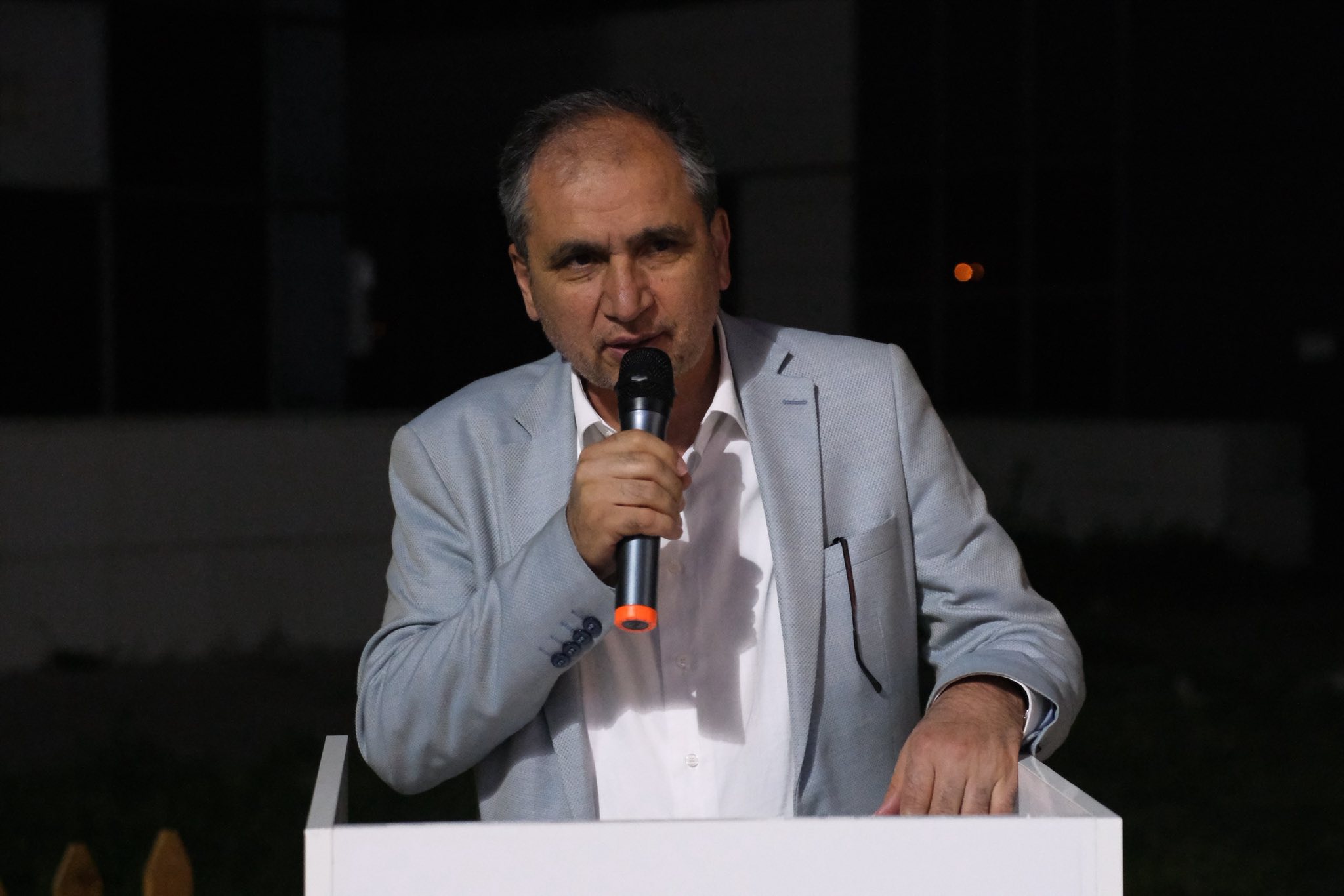 Ismail1-2