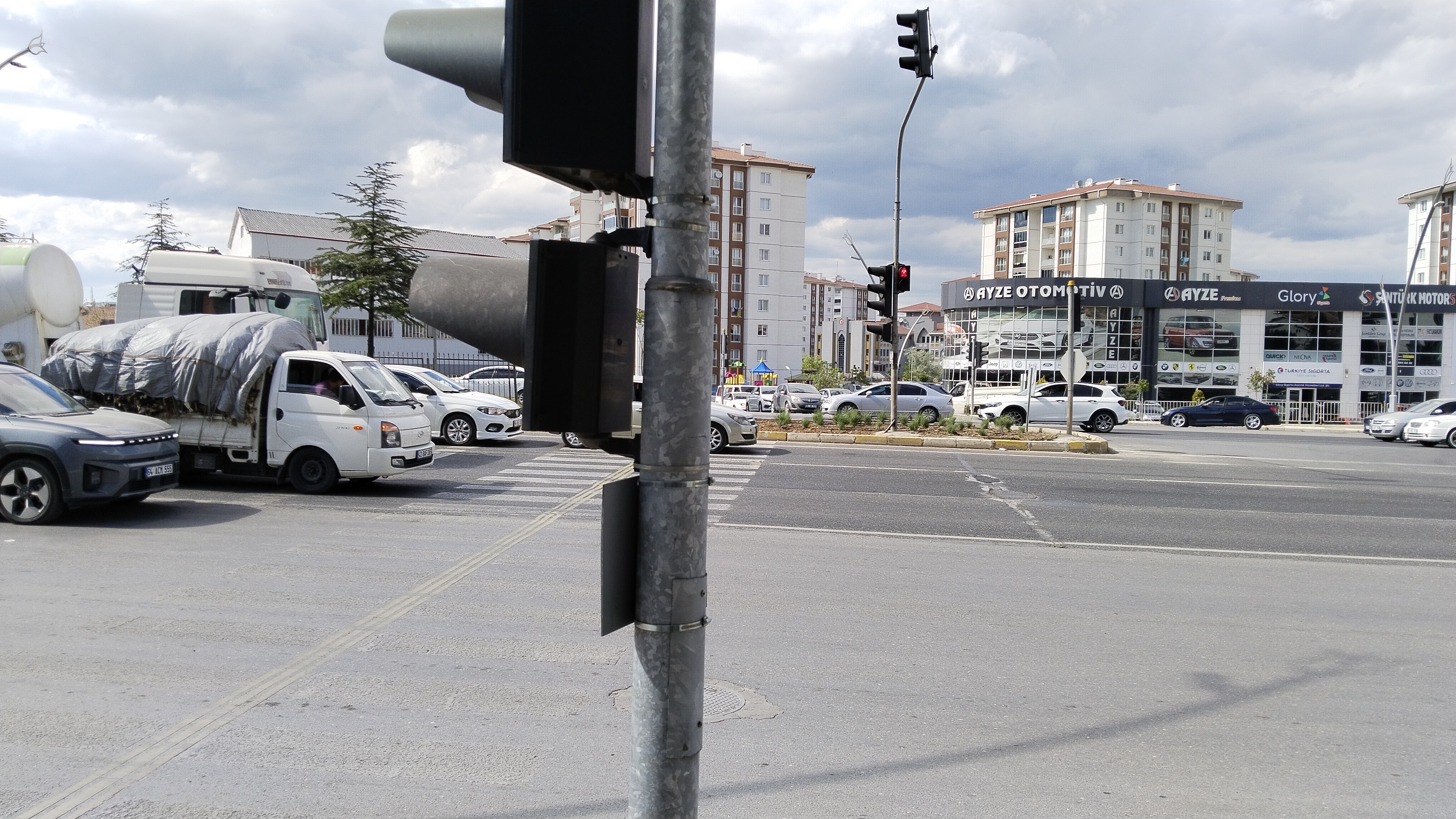 Ramada Kavşak Trafi̇k (5)