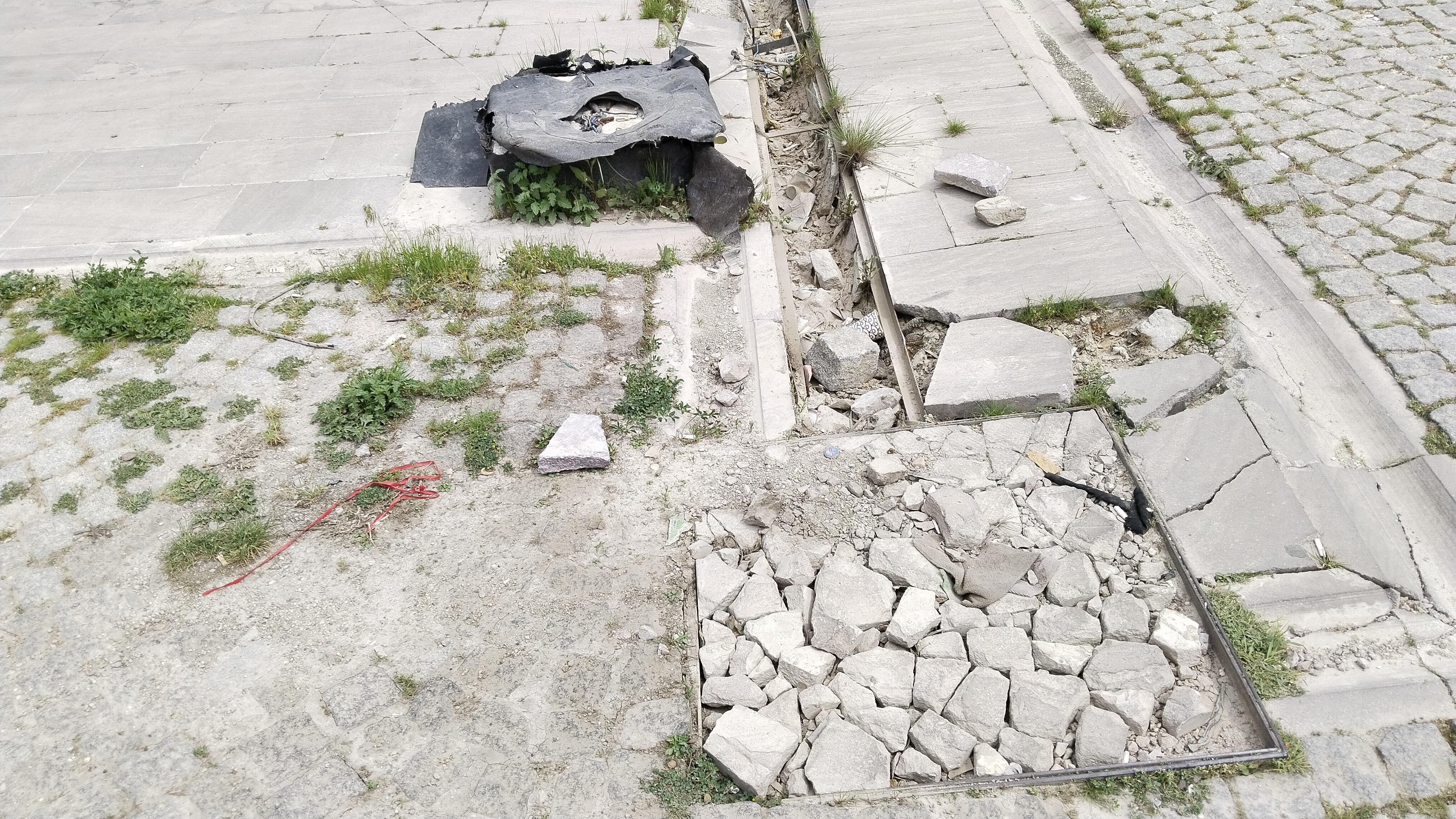 Uşak Kentsel Dönüşüm Taşlar (3)