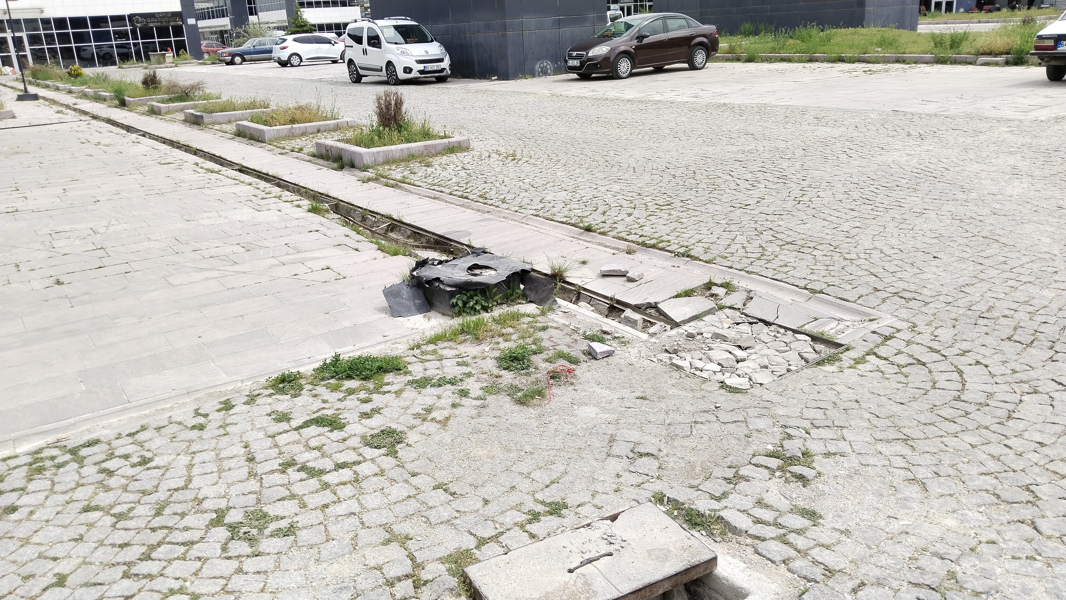 Uşak Kentsel Dönüşüm Taşlar (8)