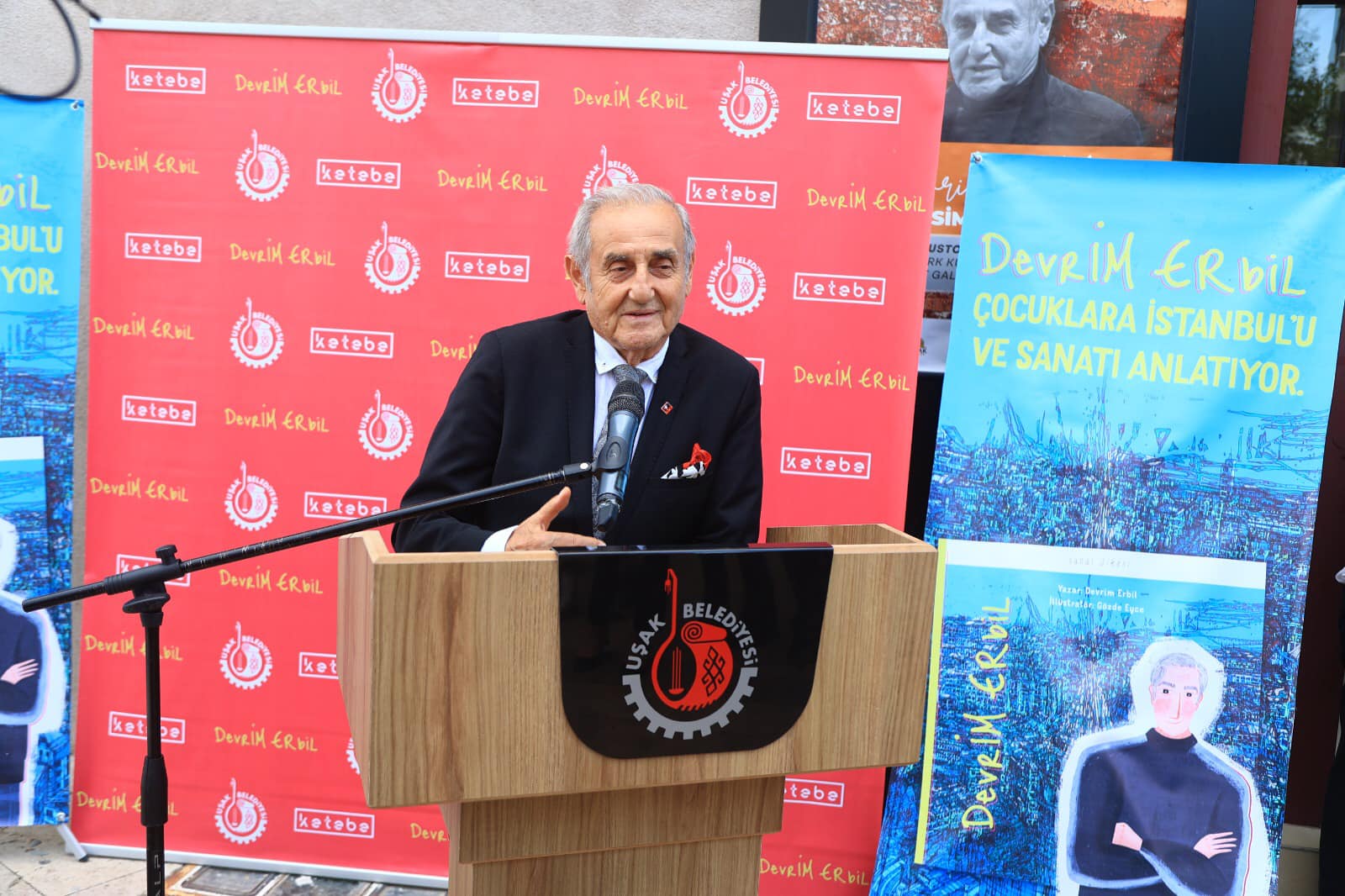 Devrim Erbil (4)