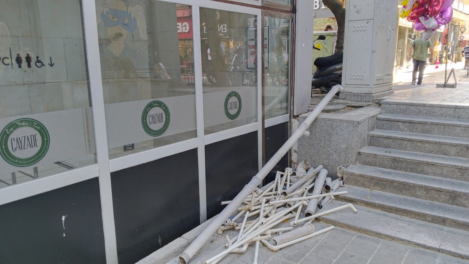 Çayzade Tuvalet