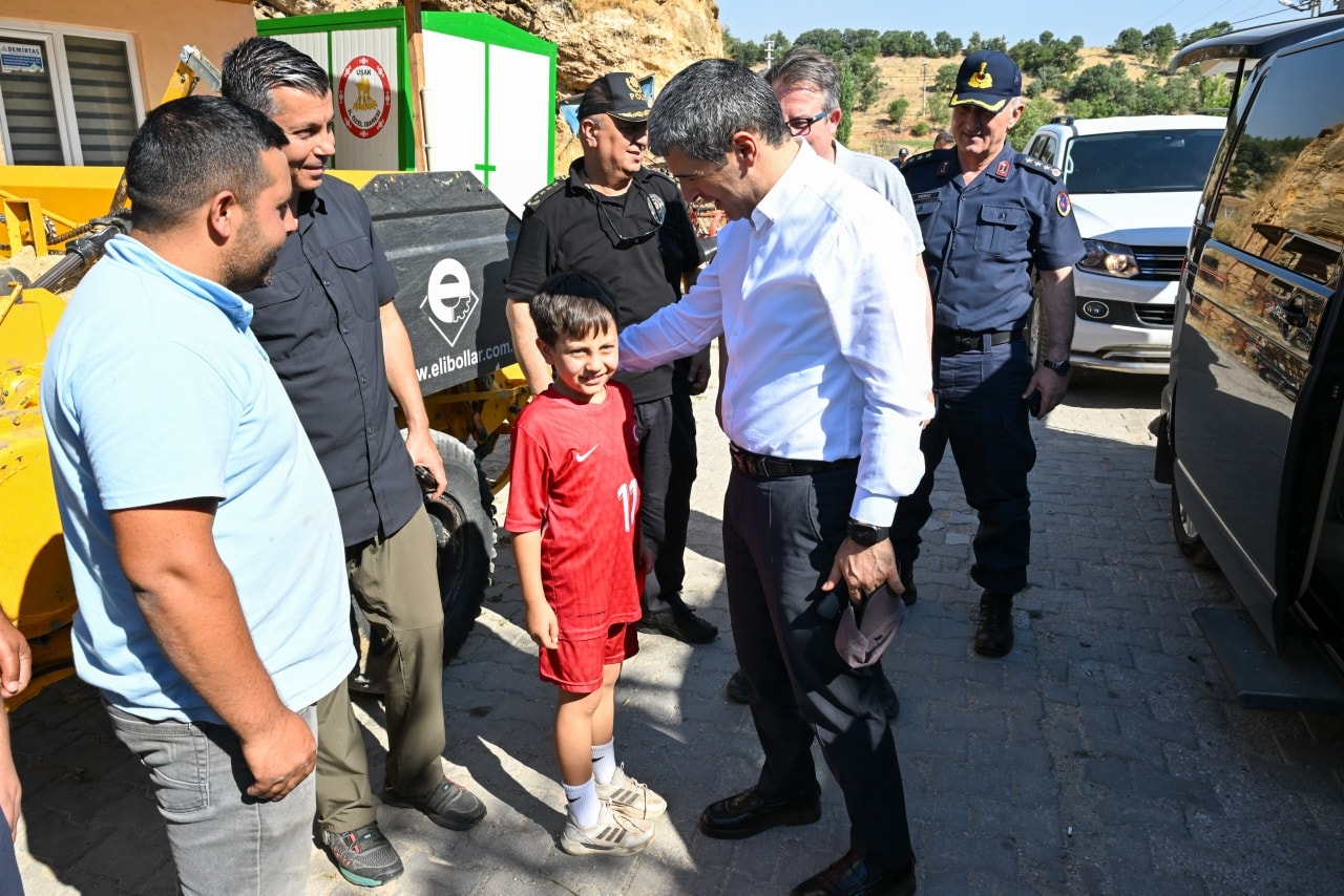 Sivaslı Yangın (6)