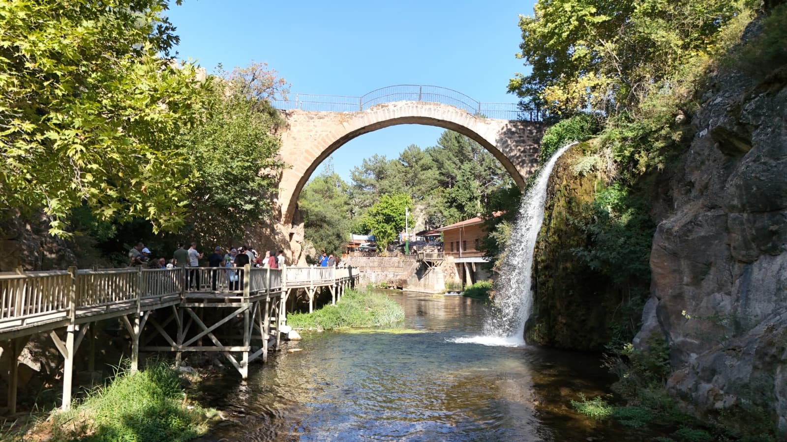 Clandras-2