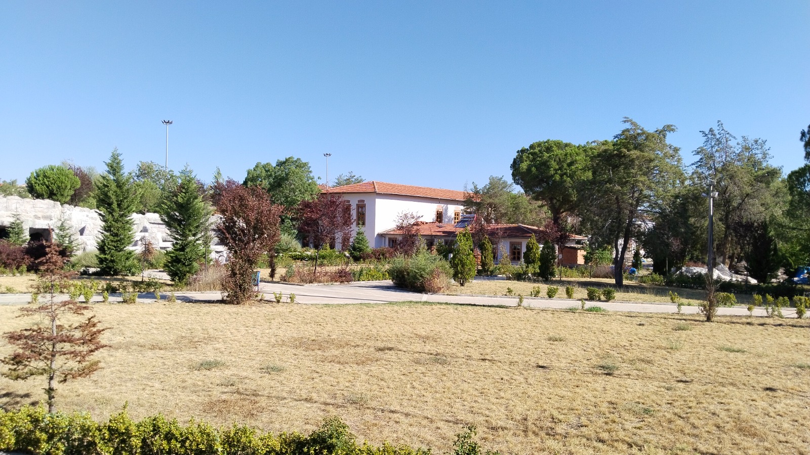 Uşak Valiliği1