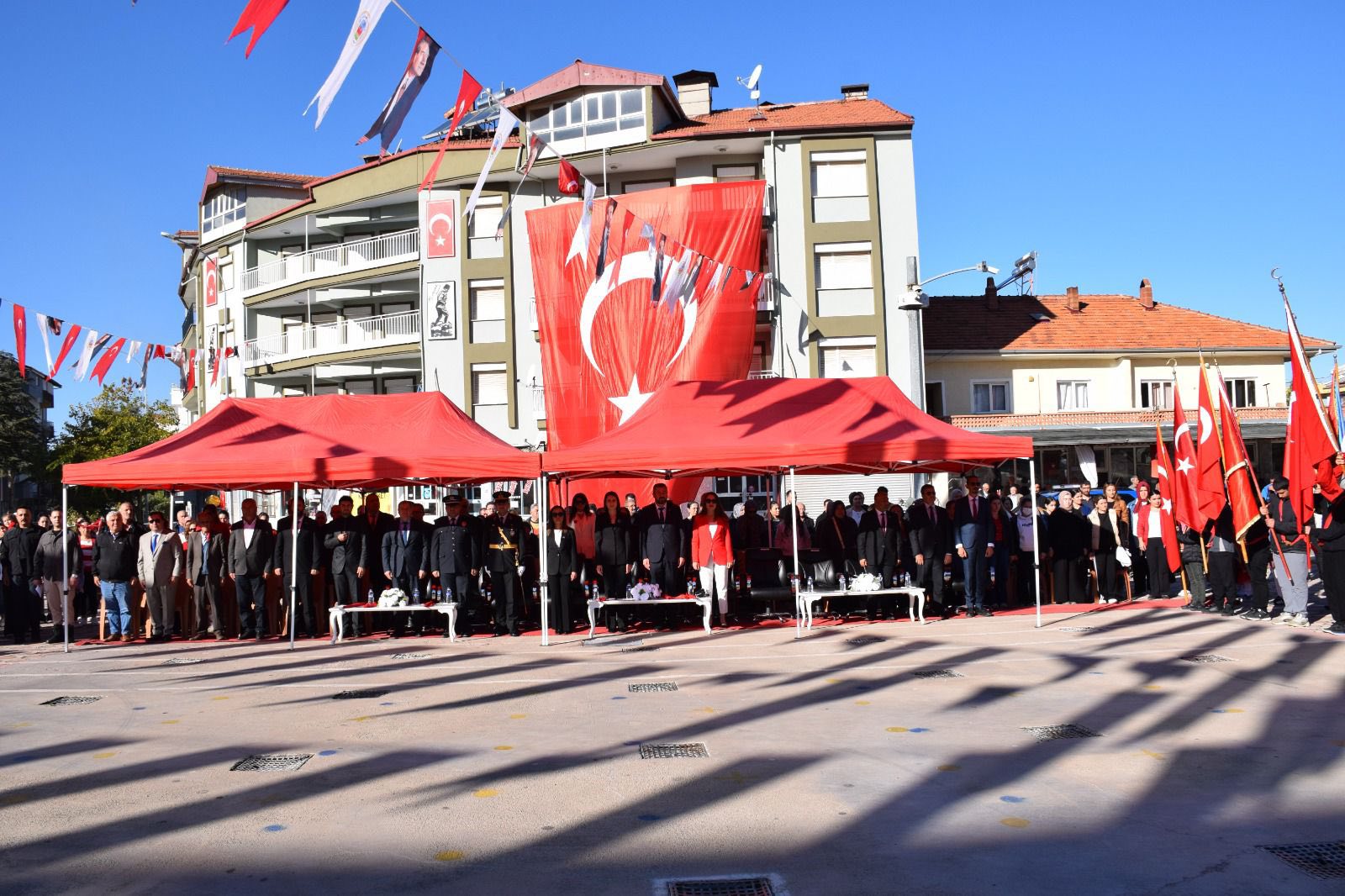 572744886 1270277655132397 8606059338437309847 N