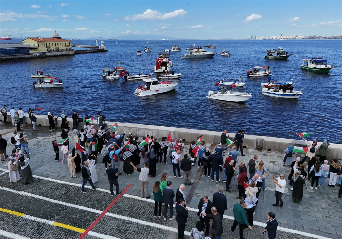 A A 20251005 39317077 39317064 I Z M I R D E F I L I S T I N I L E K U R E S E L S U M U D F I L O S U N A D E N I Z D E N D E S T E K