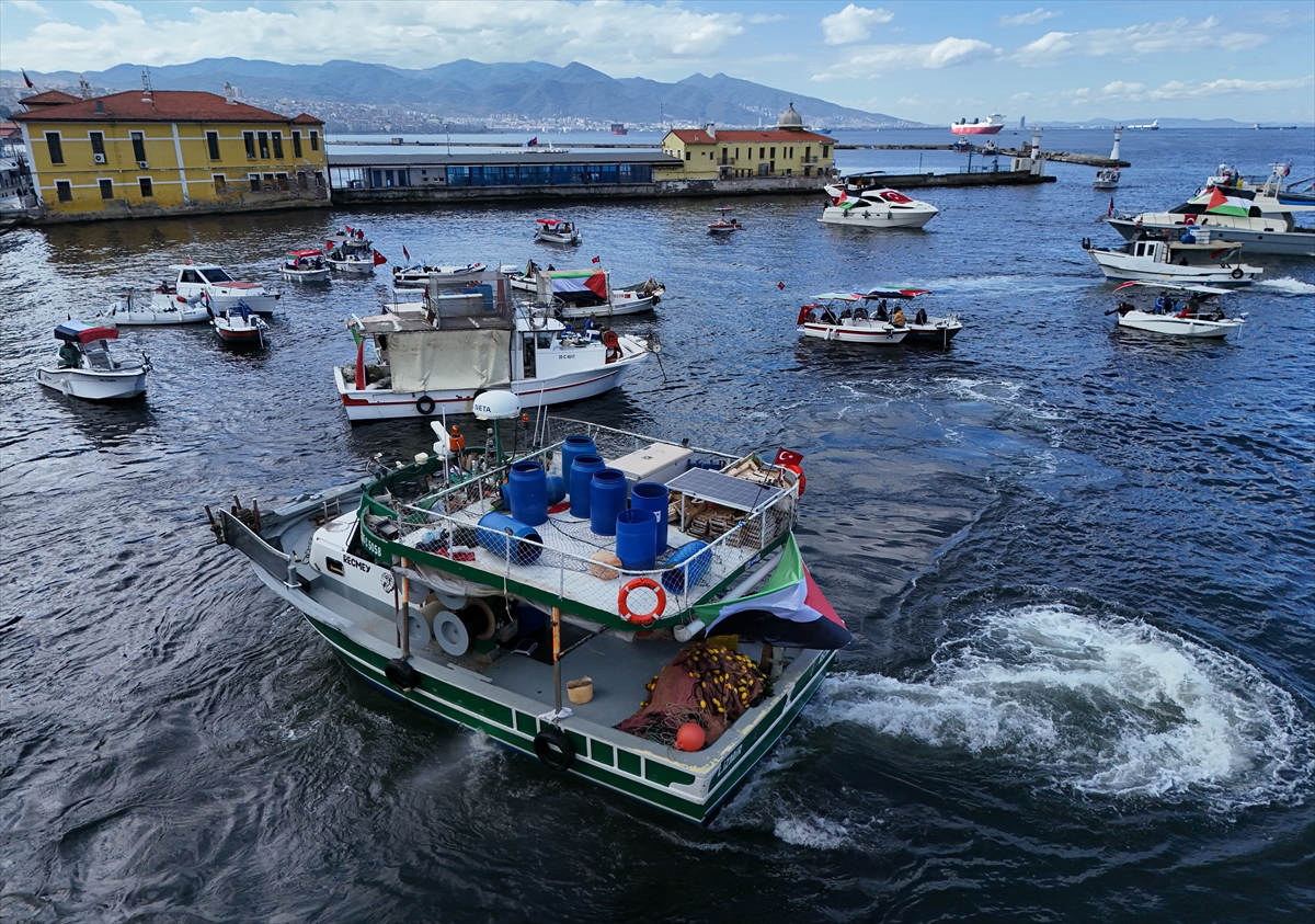 A A 20251005 39317077 39317065 I Z M I R D E F I L I S T I N I L E K U R E S E L S U M U D F I L O S U N A D E N I Z D E N D E S T E K