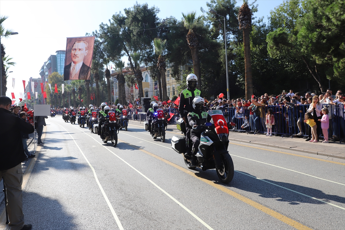 A A 20251029 39553640 39553636 D E N I Z L I D E C U M H U R I Y E T I N 102 Y I L D O N U M U K U T L A N I Y O R