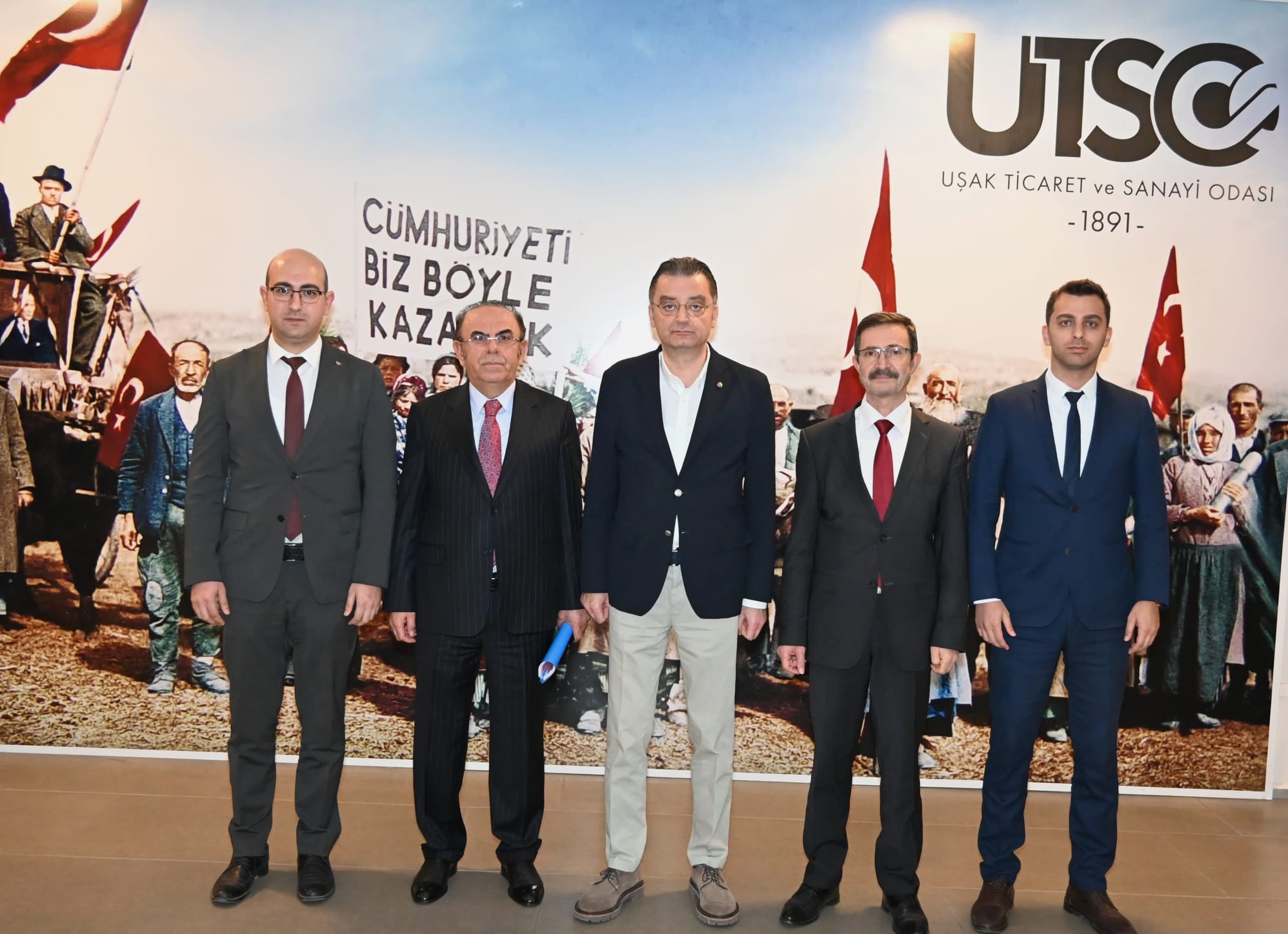 37B3Bd0B 6C44 4506 A50D F868B8A973A8