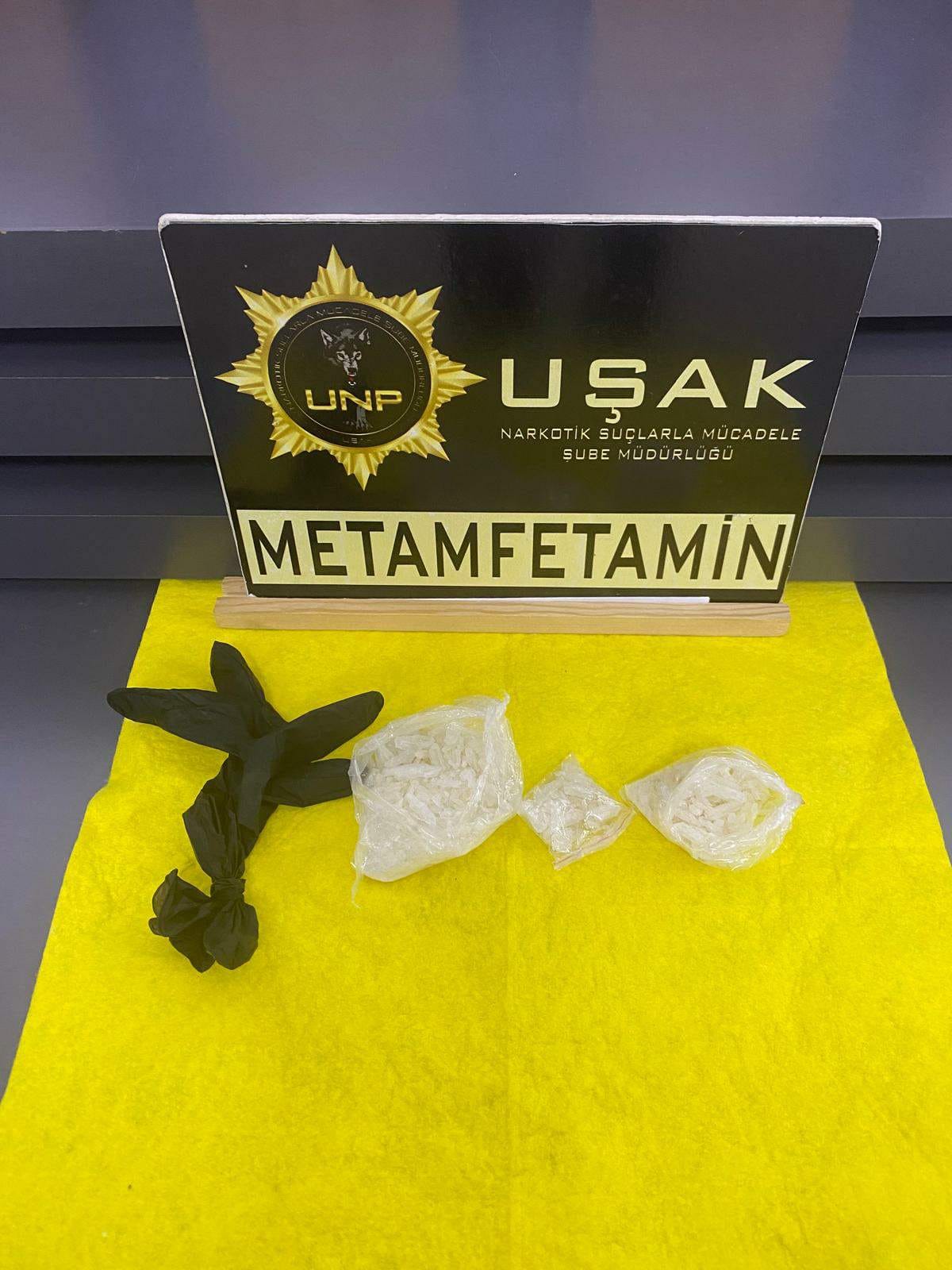 5E6D3B62 Ac3E 4417 Be85 6F624A33E90E