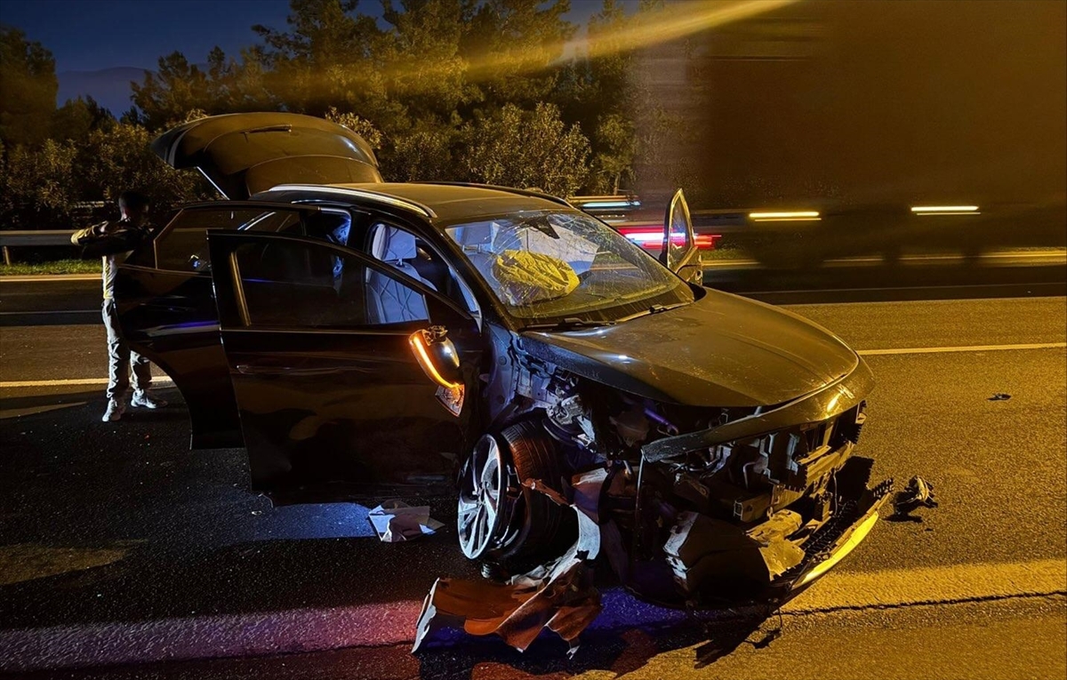 A A 20251104 39616466 39616464 I Z M I R D E I K I O T O M O B I L I N C A R P I S T I G I K A Z A D A 7 K I S I Y A R A L A N D I