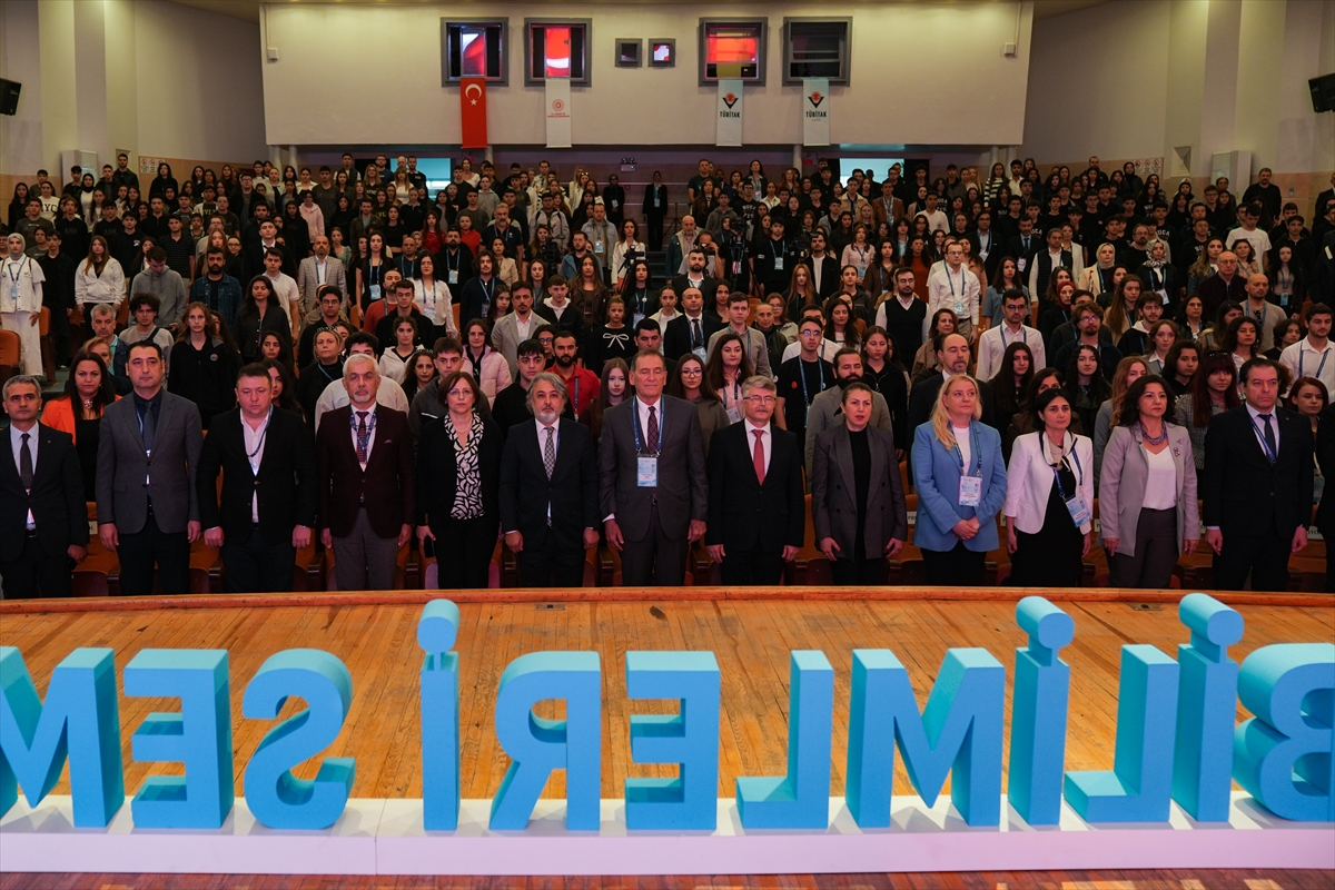 A A 20251105 39621641 39621633 I Z M I R D E U L U S A L K U T U P B I L I M L E R I S E M P O Z Y U M U V E K U T U P S E N L I G I B A S L A D I