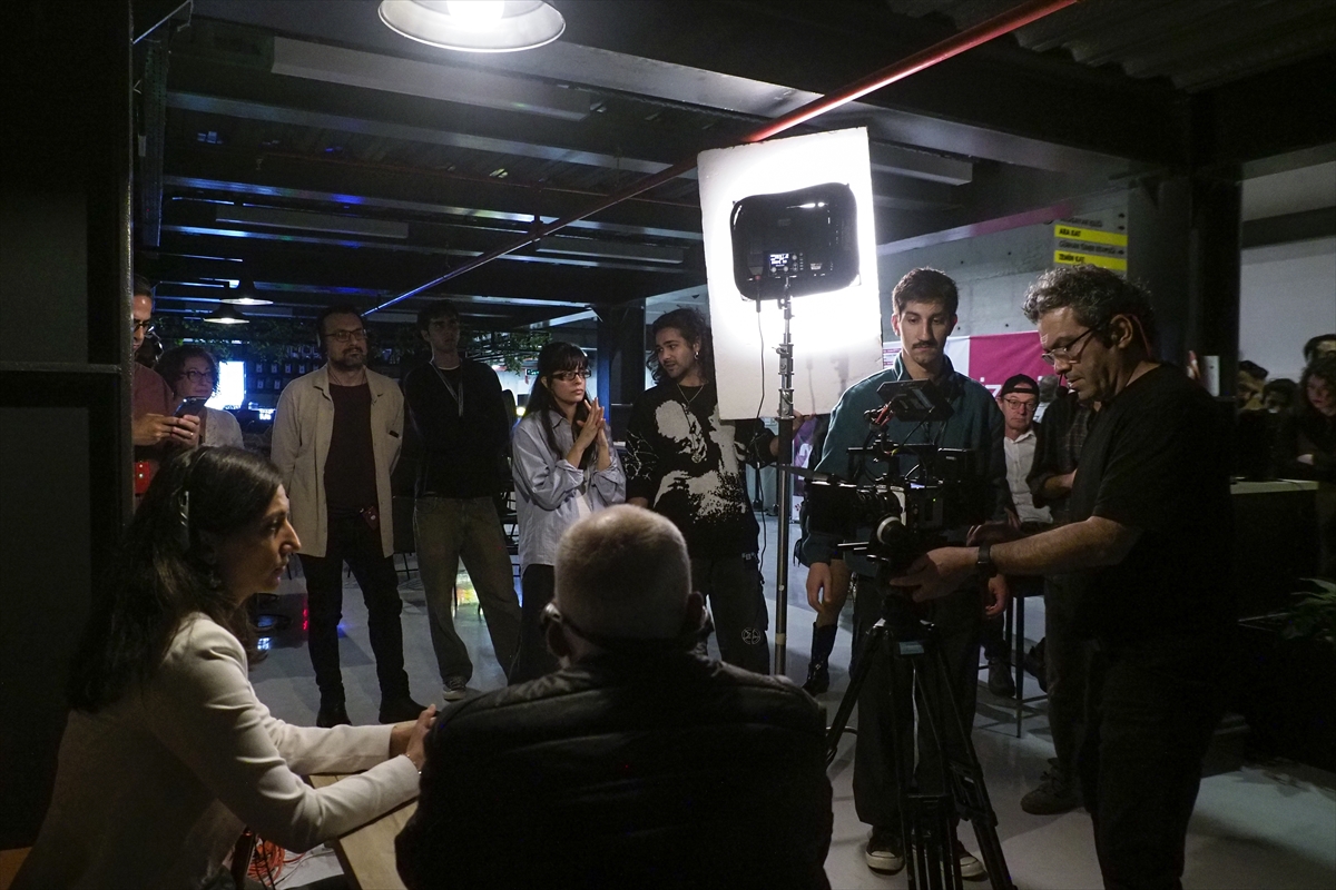 A A 20251108 39650344 39650342 C A N N E S O D U L L U G O R U N M E Z K A Z A F I L M I N I N G O R U N T U Y O N E T M E N I J A F A R I S I N E M A S E V E R L E R L E B U L U S T U