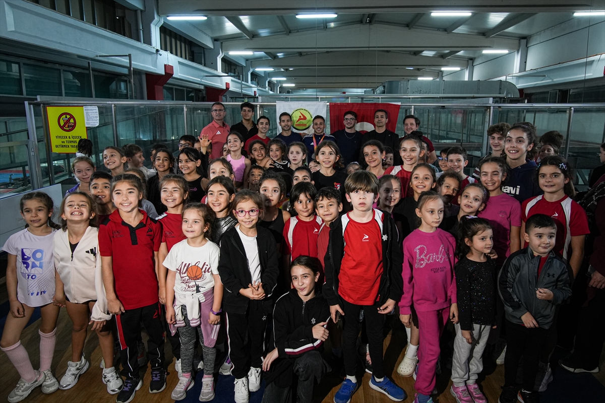 A A 20251111 39676246 39676242 M I L L I C I M N A S T I K C I A D E M A S I L O L I M P I Y A T M A D A L Y A S I I C I N H E R D E T A Y I D U S U N U Y O R