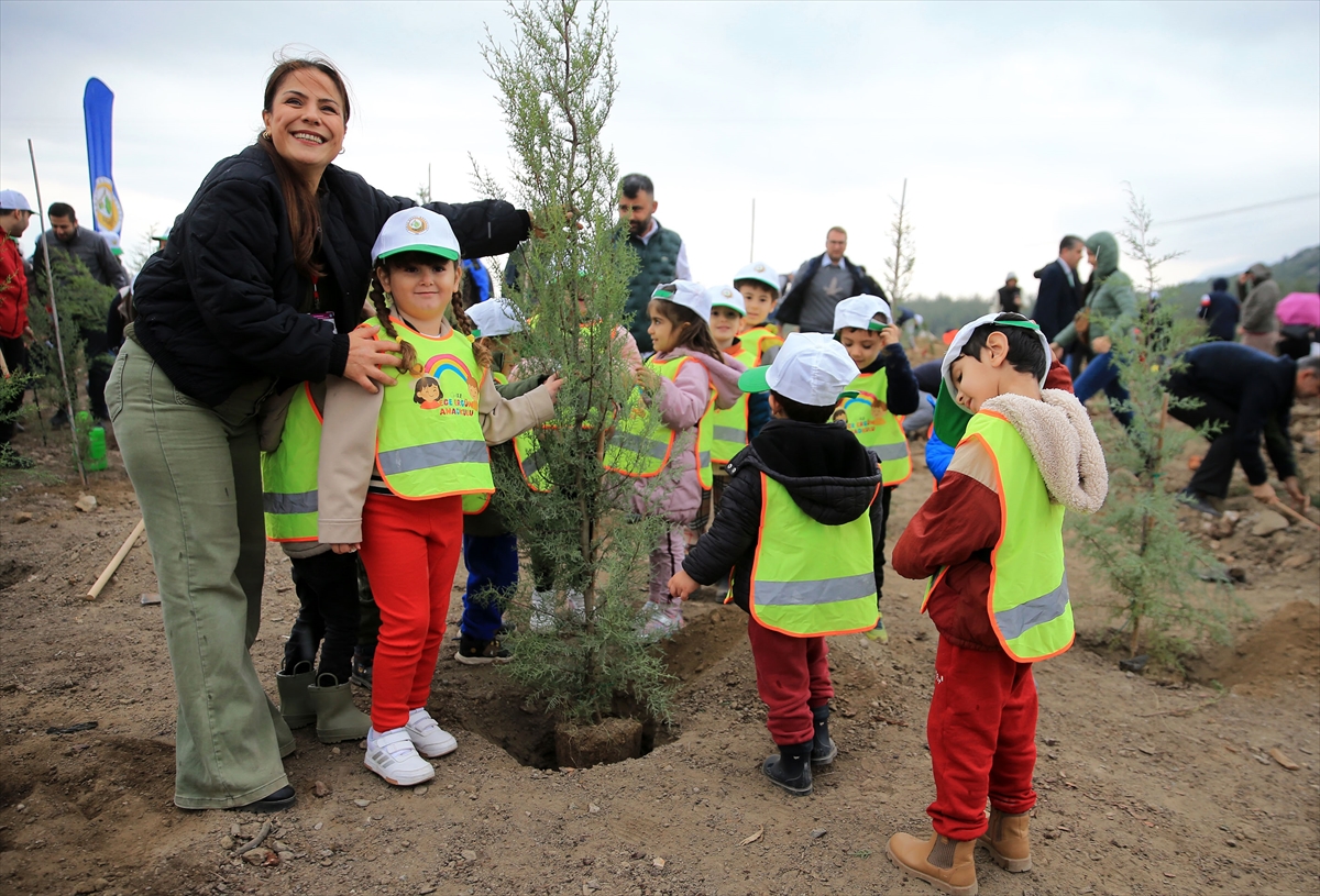 A A 20251111 39678136 39678134 I Z M I R V E C E V R E I L L E R D E F I D A N L A R T O P R A K L A B U L U S T U