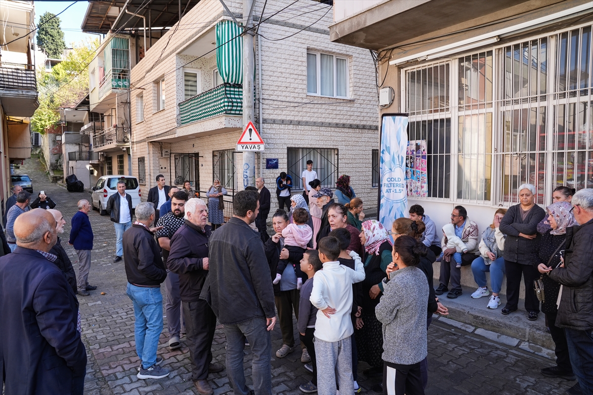 A A 20251111 39681753 39681751 I Z M I R D E T U N E L I N S A A T I N E D E N I Y L E E V L E R I Z A R A R G O R E N M A H A L L E S A K I N L E R I C O Z U M B E K L I Y O R