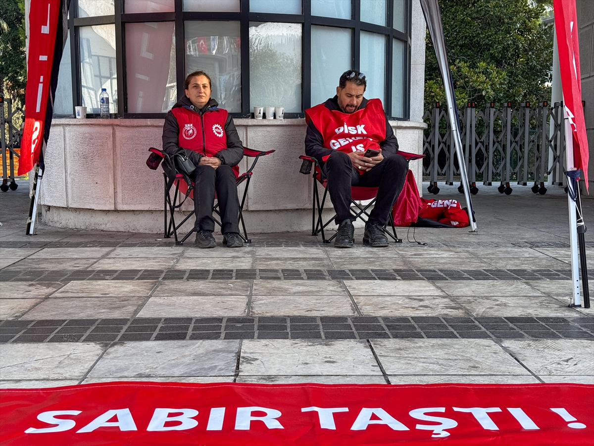 A A 20251112 39688440 39688439 I Z M I R B U Y U K S E H I R B E L E D I Y E S I I S C I L E R I O T U R M A E Y L E M I N I S U R D U R U Y O R