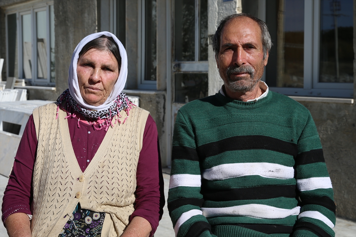 A A 20251122 39773164 39773160 D E N I Z L I L I B A B A T U R K T A R I H I N I 12 C O C U G U N U N I S M I N D E Y A S A T I Y O R