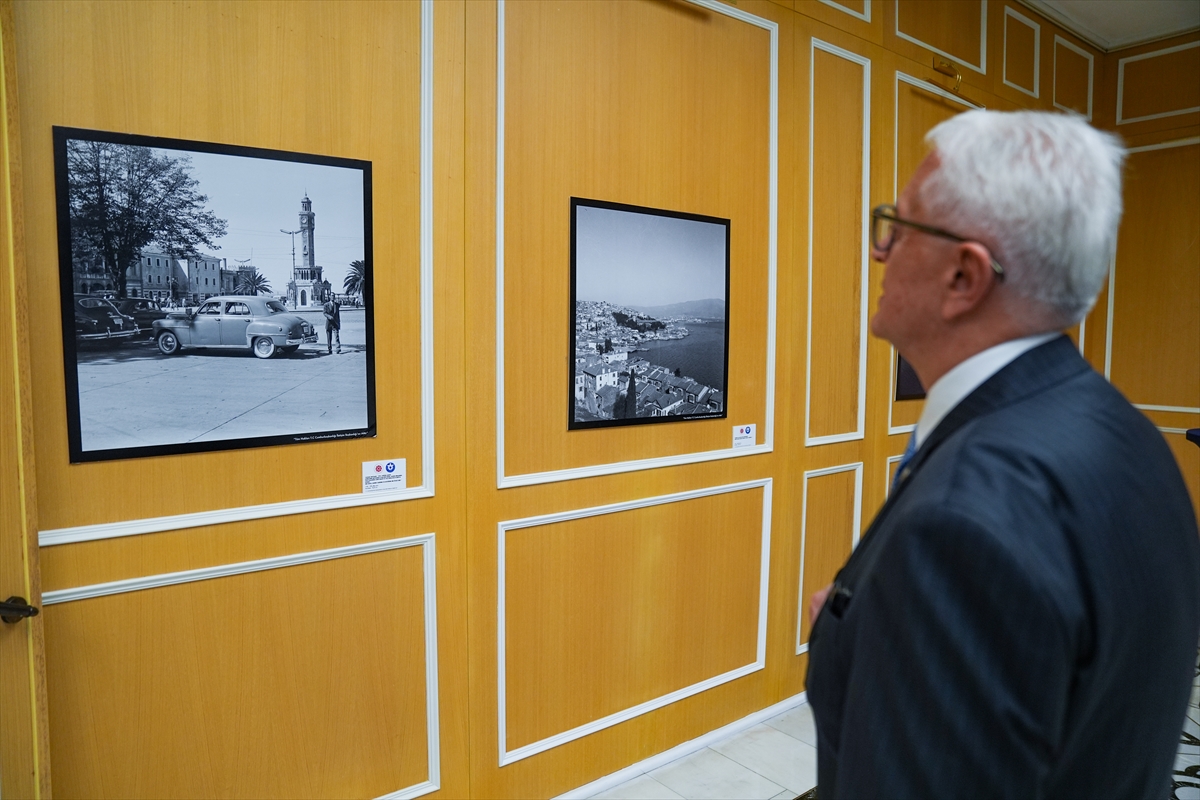 A A 20251125 39805610 39805600 I Z M I R D E I L E T I S I M Y U Z Y I L I N D A K E N T L E R I N H I K A Y E S I A D L I F O T O G R A F S E R G I S I A C I L D I