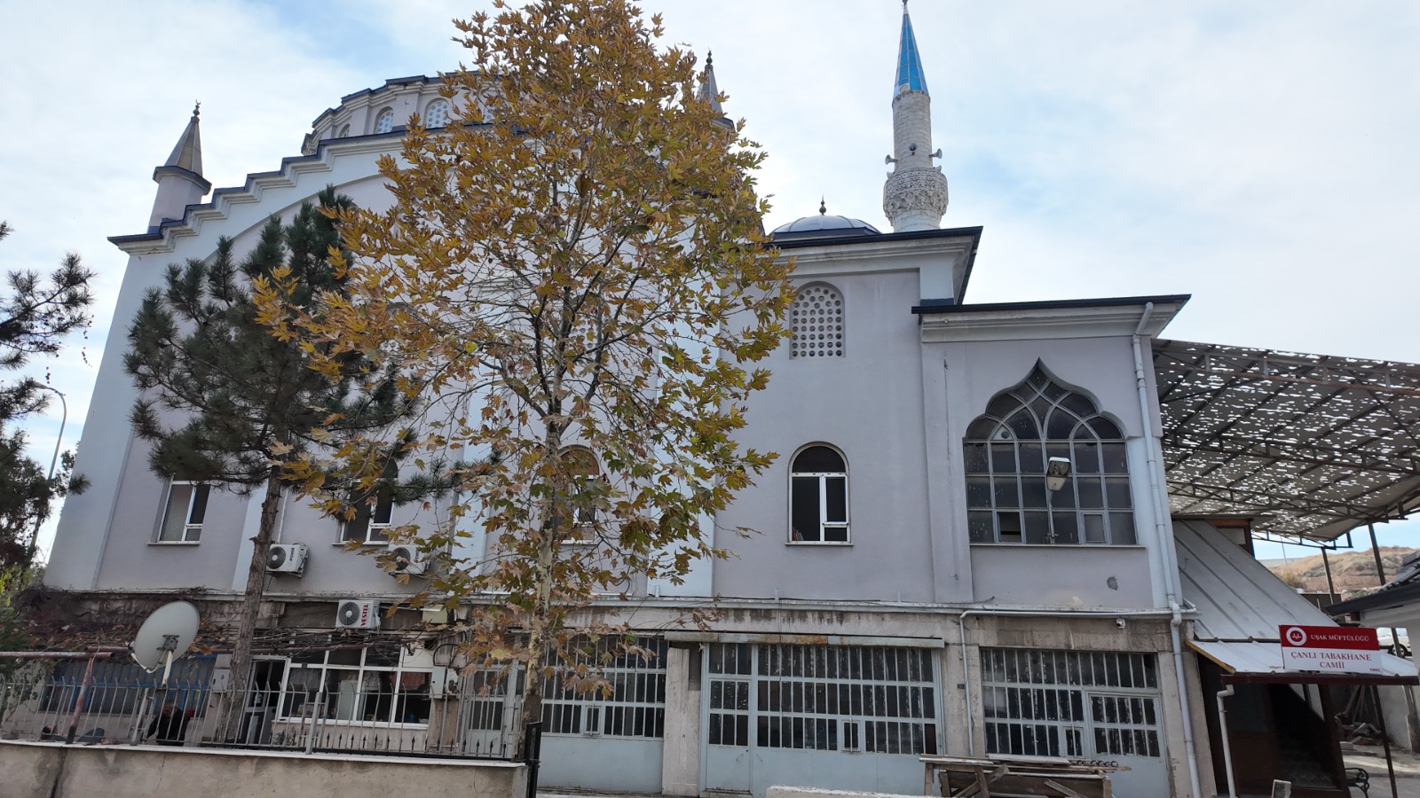 Camii (1)