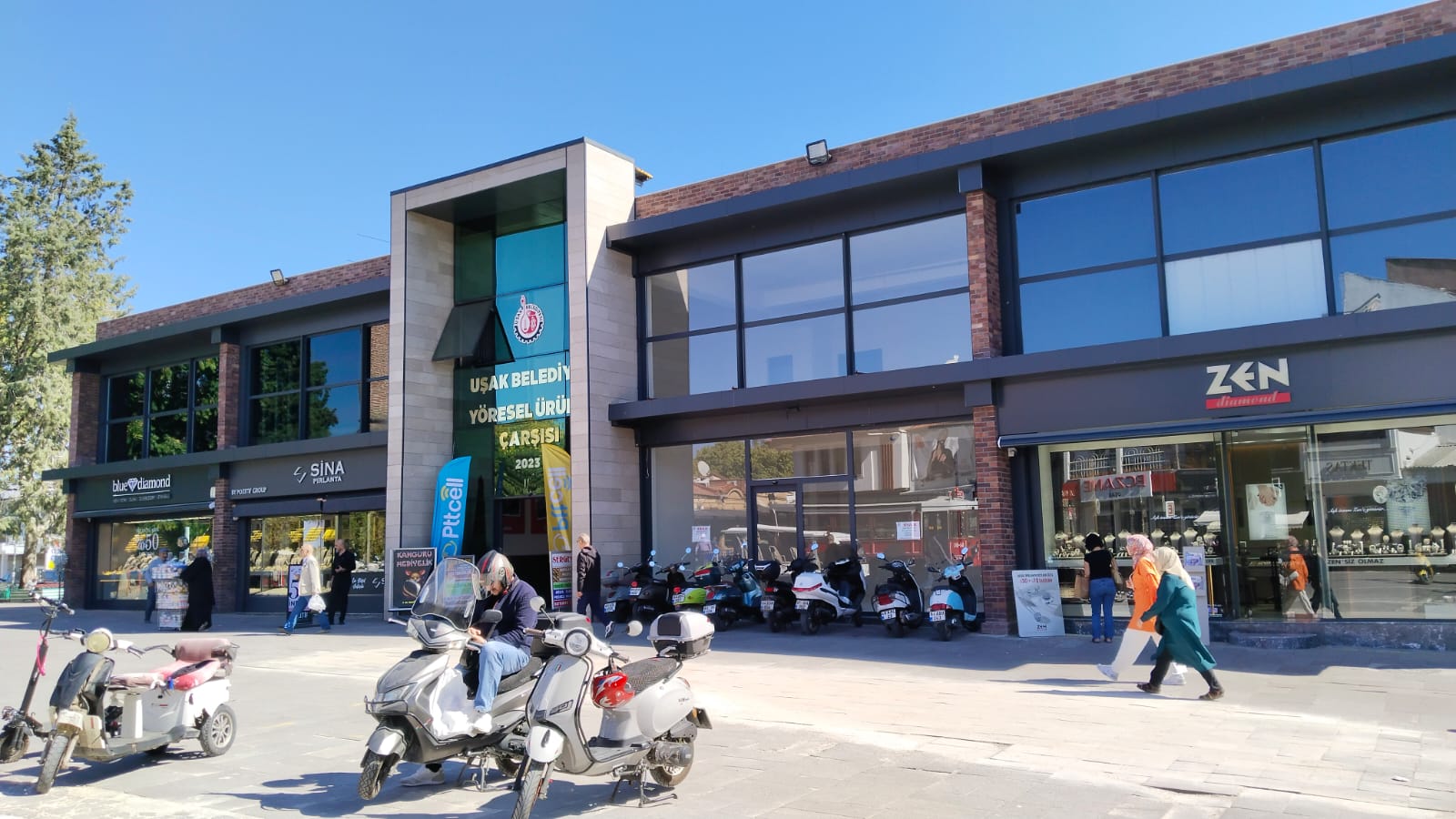 Uşak Belediyesi Boş Binaaa