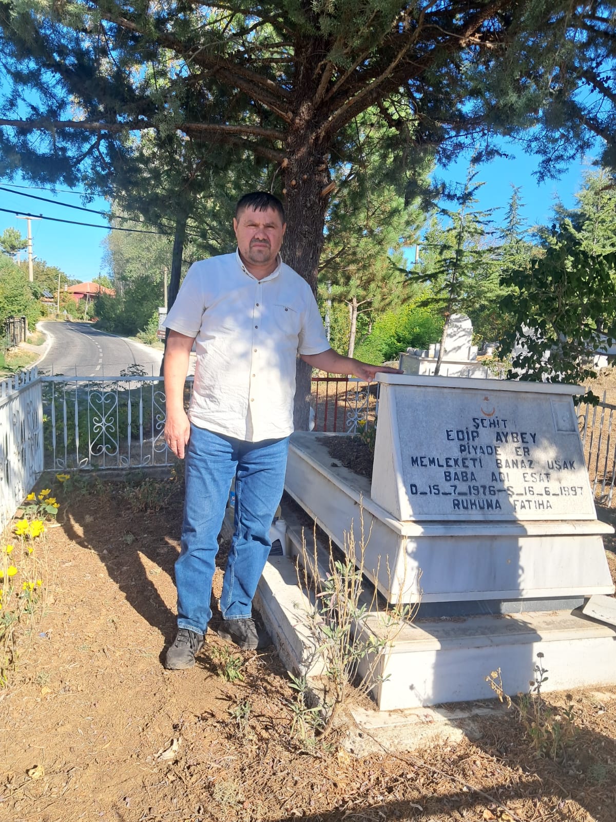 558E52B0 C5C2 4769 A1D9 E854F91A3460