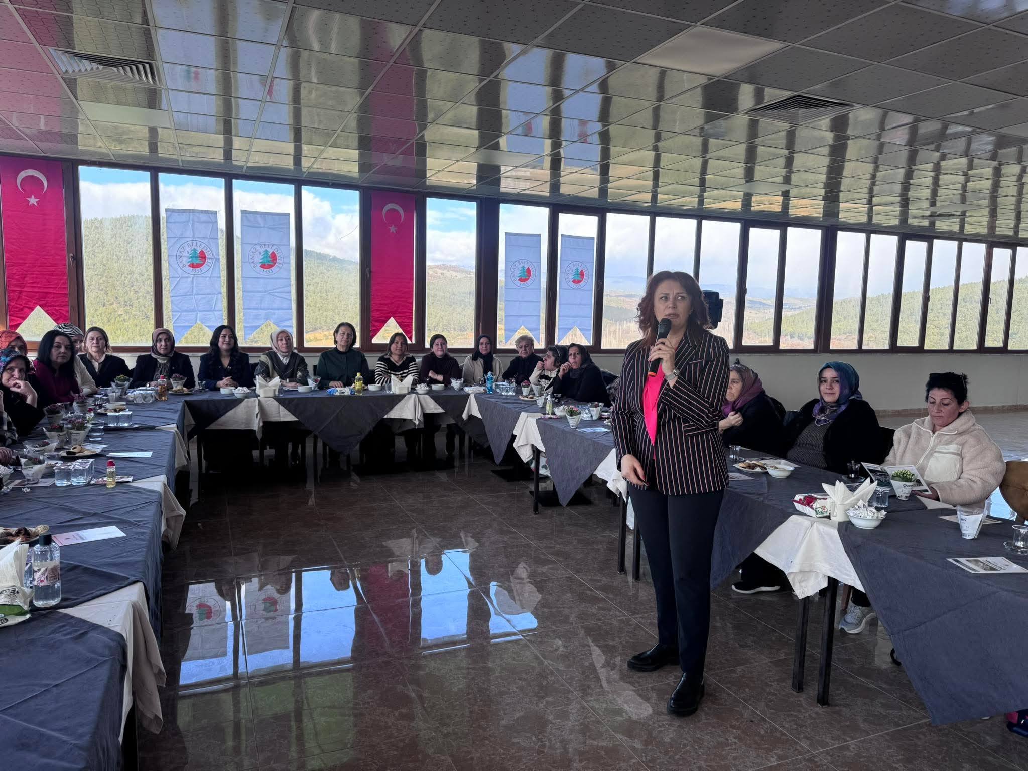 606333287 890369753523956 7169351762478018471 N