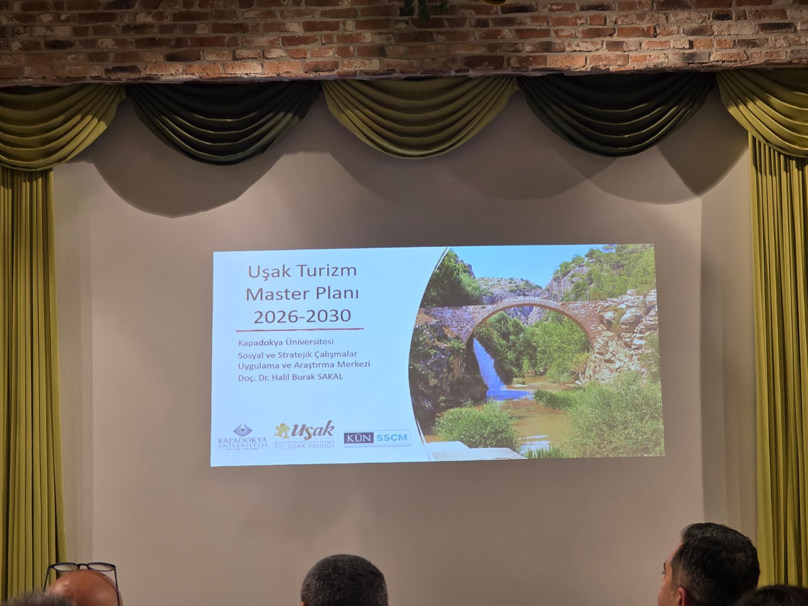 7E67Fe53 4B8B 419E B908 4Bffa967Debe