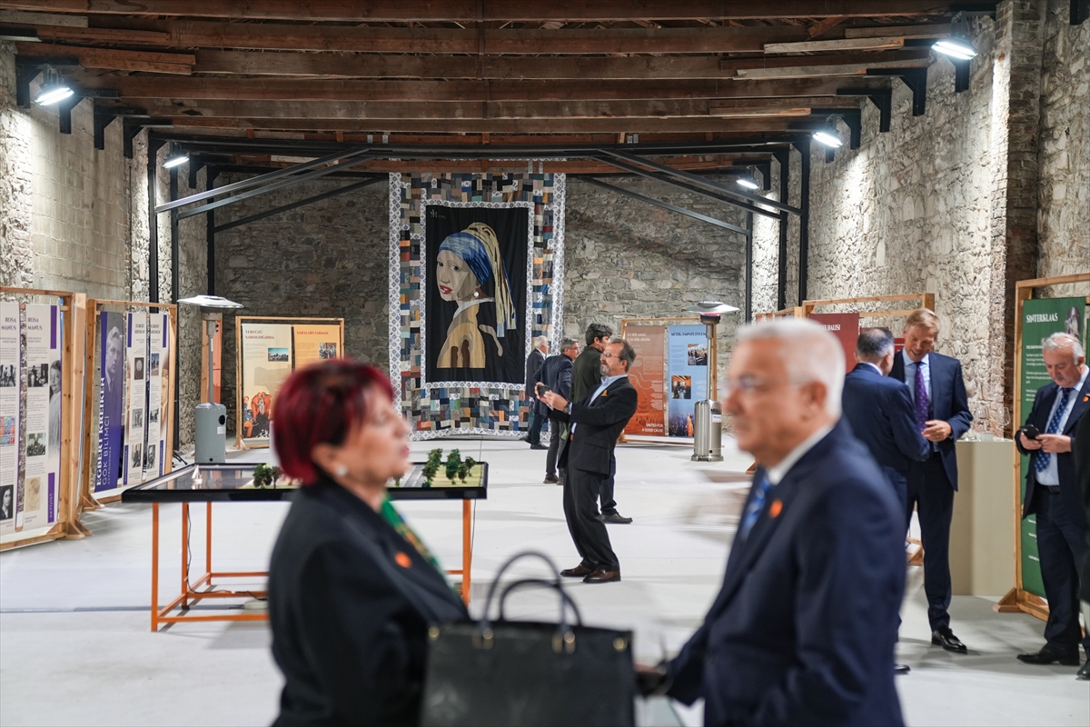 A A 20251201 39862105 39862090 I Z M I R D E H O L L A N D A V E T U R K I Y E O R T A K M I R A S S E R G I S I A C I L D I