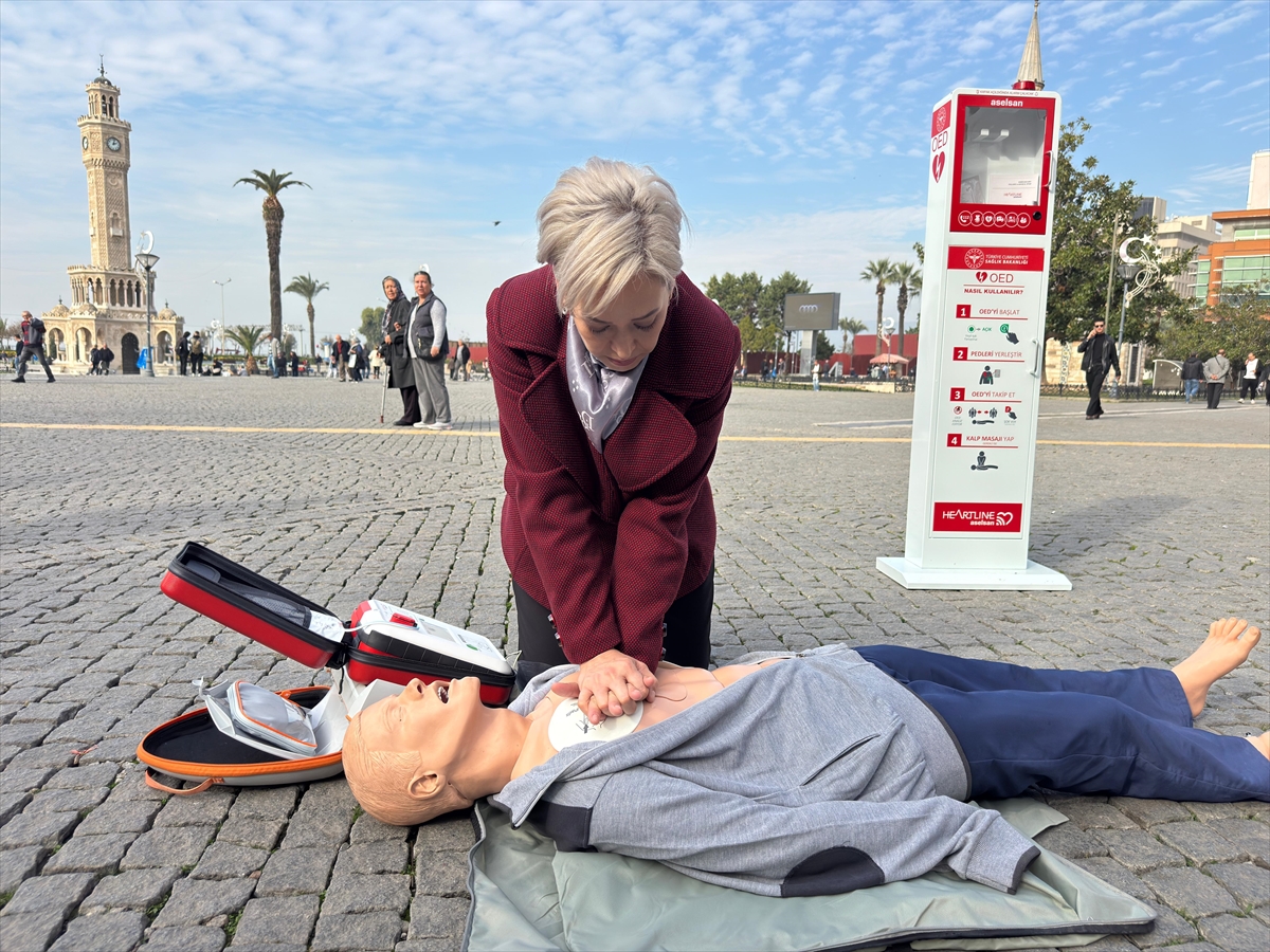 A A 20251204 39886418 39886414 I Z M I R D E 20 B O L G E Y E A N I K A L P D U R M A L A R I N A K A R S I S O K C I H A Z I Y E R L E S T I R I L D I