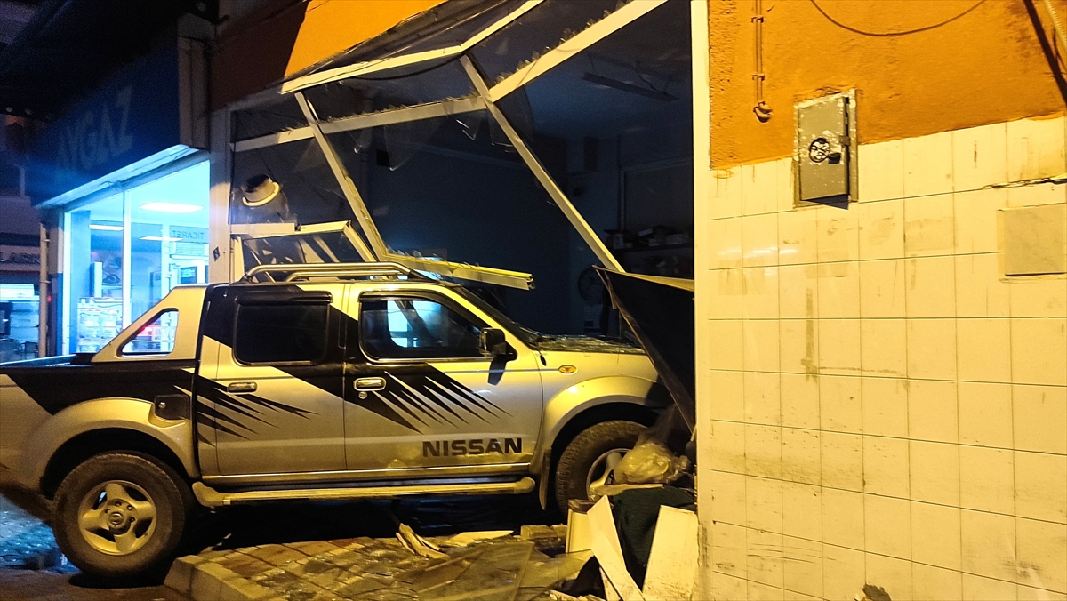 A A 20251207 39917761 39917759 I Z M I R D E K O N T R O L D E N C I K A N P I K A P I S Y E R I N I N D E P O S U N A G I R D I