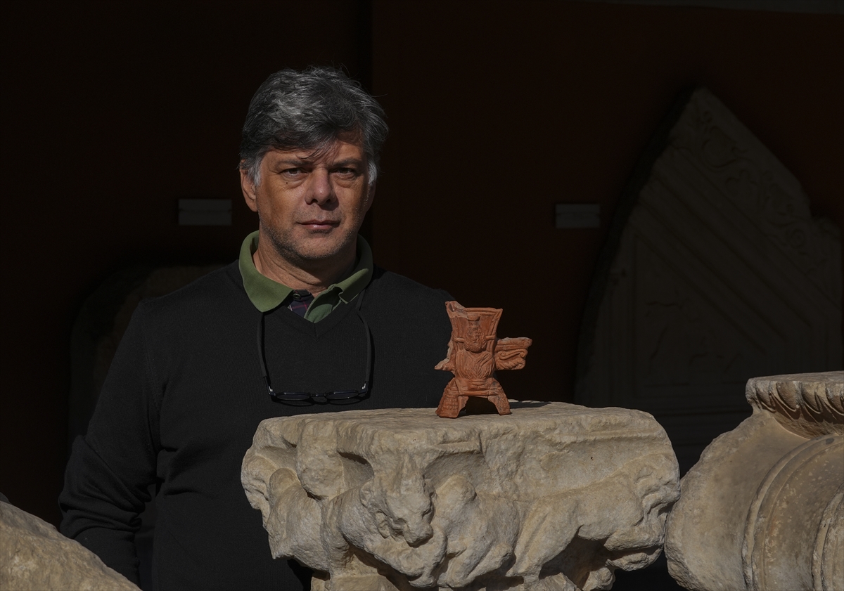 A A 20251208 39920007 39919987 E F E S T E M I S I R T A N R I S I S E R A P I S T A S V I R L I T U T S U K A B I B U L U N D U