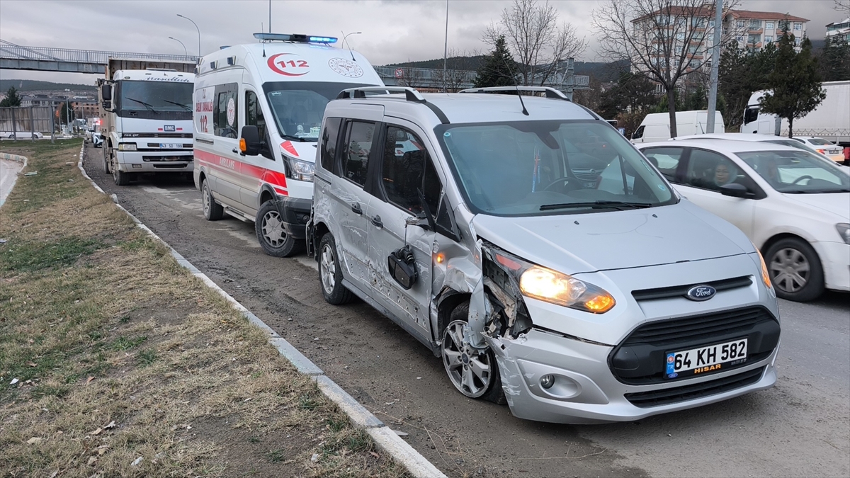 A A 20251208 39925932 39925929 K U T A H Y A D A Z I N C I R L E M E T R A F I K K A Z A S I N D A 4 K I S I Y A R A L A N D I