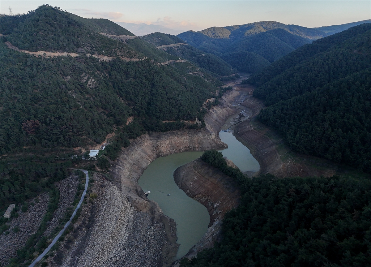 A A 20251210 39939685 39939677 I Z M I R D E K I I C M E S U Y U B A R A J L A R I K U R A K L I K N E D E N I Y L E A L A R M V E R I Y O R