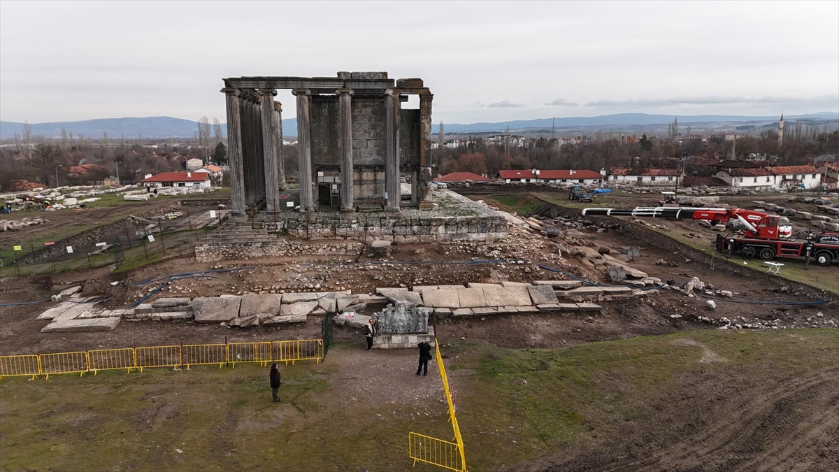 A A 20251211 39954790 39954784 A I Z A N O I D E K I Z E U S T A P I N A G I N I N R E S T O R A S Y O N C A L I S M A L A R I N A G E L E C E K Y I L B A S L A N A C A K