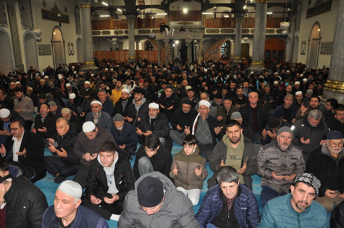 A A 20251214 39975677 39975670 K U T A H Y A D A V A T A N D A S L A R N A M A Z I N D A B U L U S A R A K G A Z Z E V E D O G U T U R K I S T A N I C I N D U A E T T I