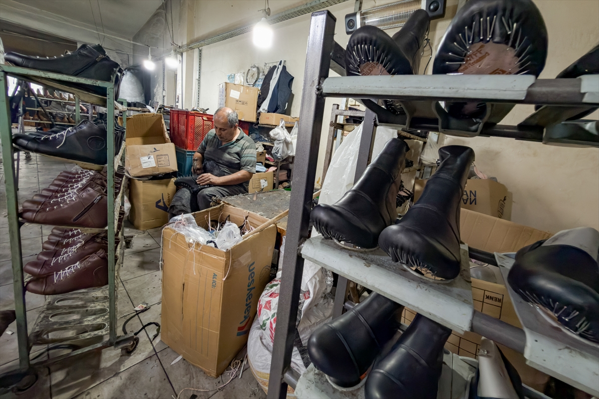 A A 20251214 39976054 39976047 D E D E M I R A S I A Y A K K A B I C I L I G I E T I C A R E T E T A S I Y A R A K A Y A K T A T U T T U