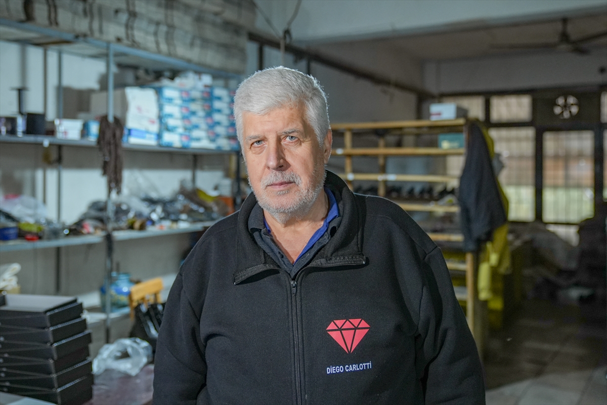 A A 20251214 39976054 39976053 D E D E M I R A S I A Y A K K A B I C I L I G I E T I C A R E T E T A S I Y A R A K A Y A K T A T U T T U