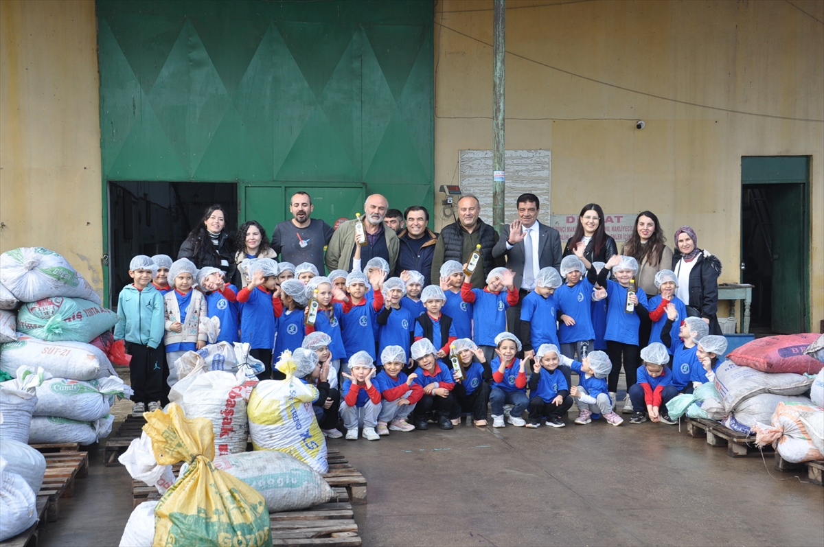 A A 20251226 40082464 40082456 M A N I S A D A A N A S I N I F I O G R E N C I L E R I O K U L B A H C E S I N D E Z E Y T I N T O P L A Y I P Y A G A D O N U S T U R D U