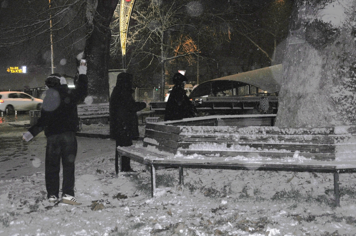 A A 20251228 40101839 40101836 K U T A H Y A D A S E H I R M E R K E Z I N E M E V S I M I N I L K K A R I Y A G D I