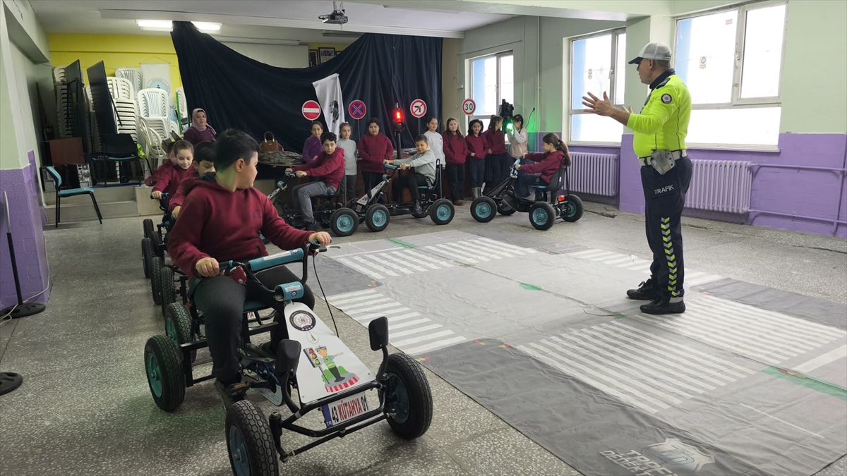 A A 20251231 40120465 40120464 K U T A H Y A D A C O C U K L A R A T R A F I K E G I T I M I V E R I L D I